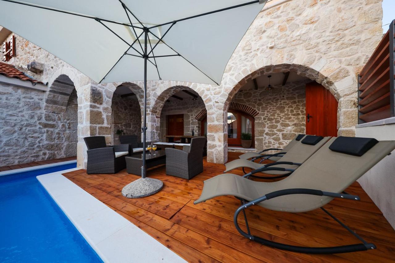 Holiday Home Mare Петркане Екстериор снимка