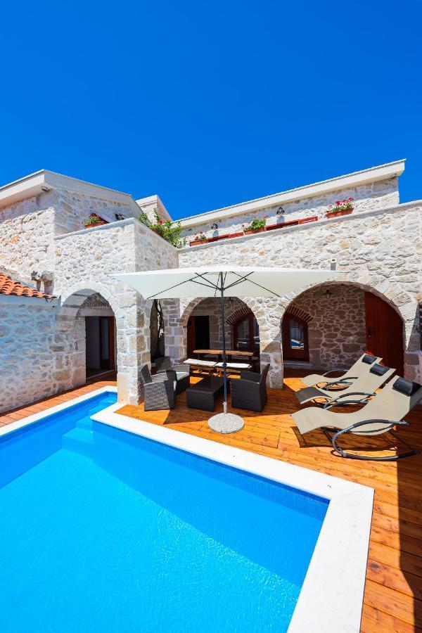 Holiday Home Mare Петркане Екстериор снимка