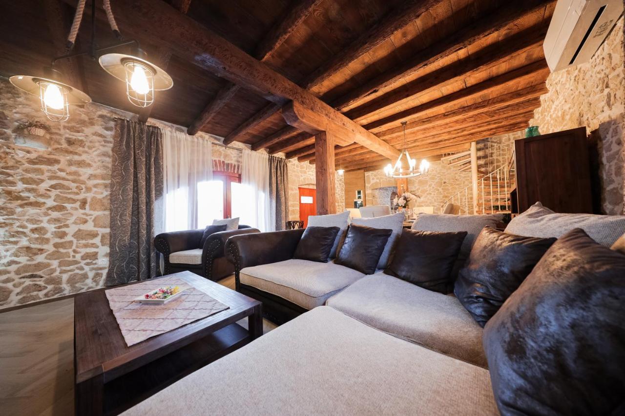 Holiday Home Mare Петркане Екстериор снимка
